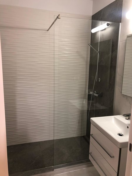 Baneasa, vis a vis Stejarii Country Club